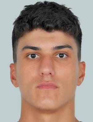 Tanju Çolak
